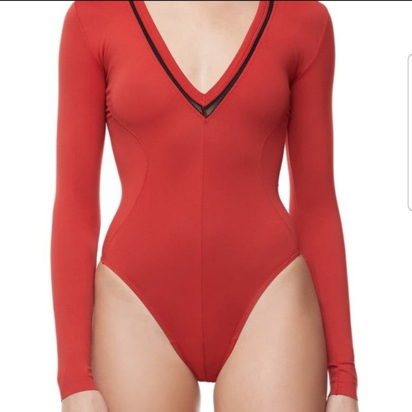 GOOD AMERICAN KHLOE KARDASHIAN BODYSUIT  ♥️🖤 - Picture 3 of 7